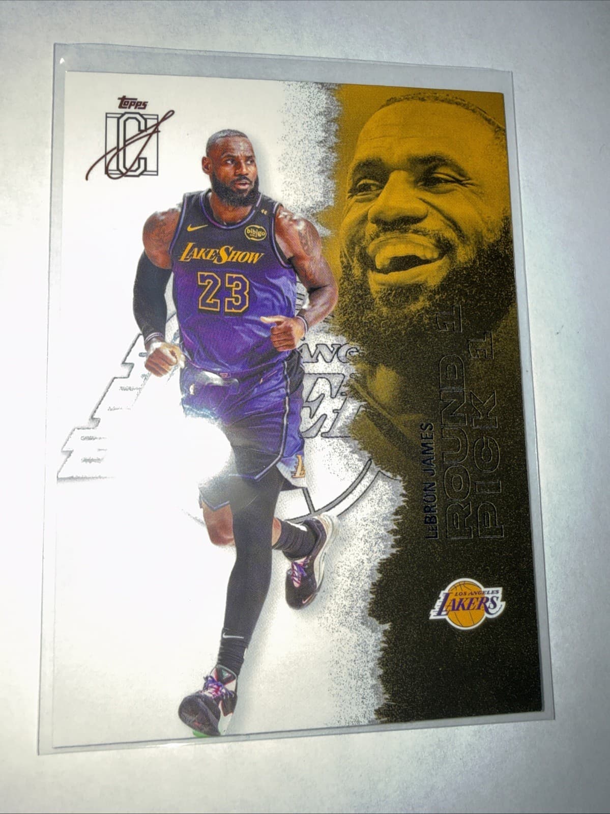 2025-26 Topps Signature Class NBA LeBron James Base